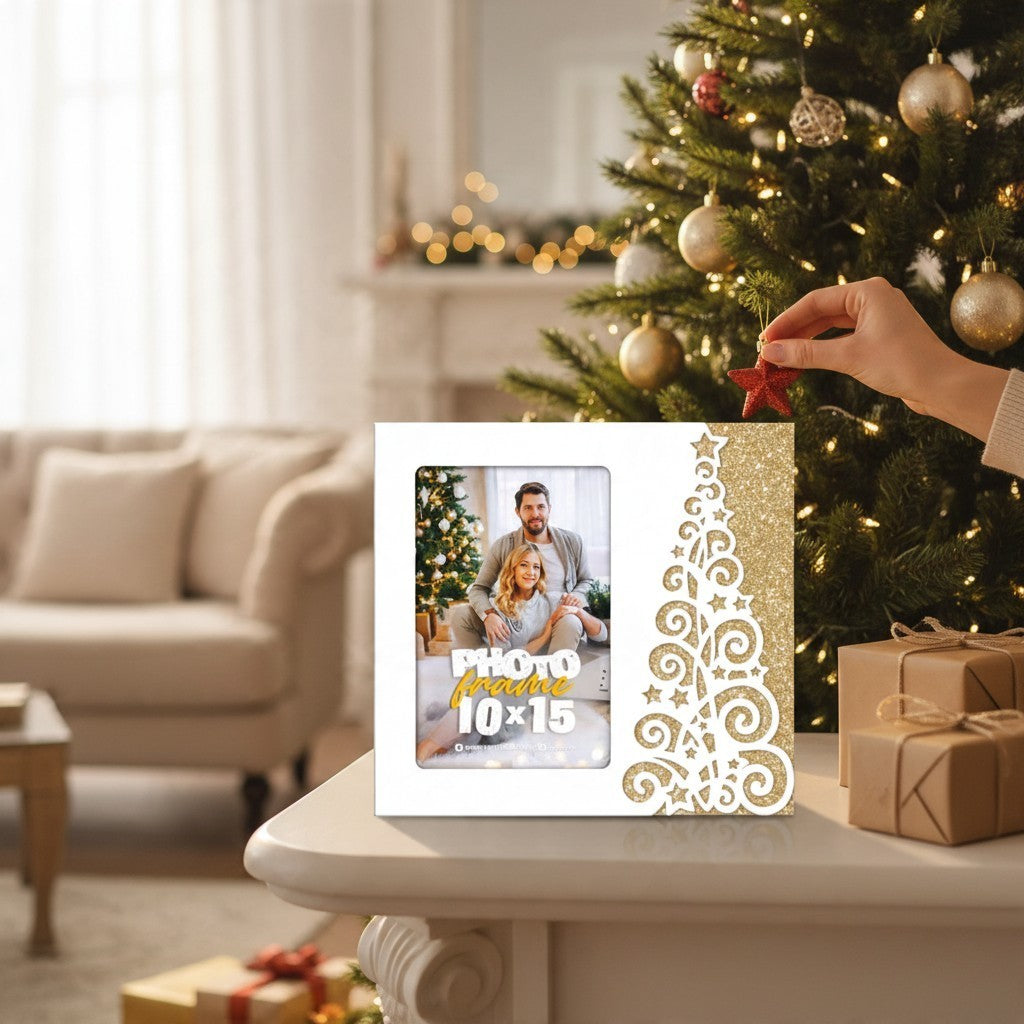 Cornice natalizia da tavolo FotoGrafica Lugano in legno bianco e oro con decoro ad albero per foto 10x15 cm