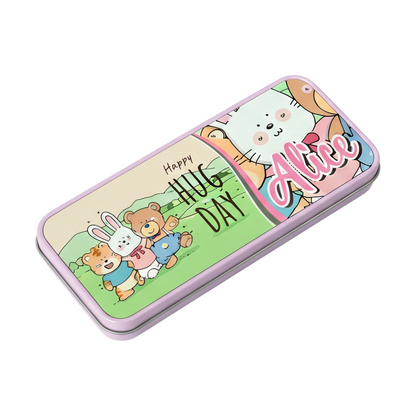 Astuccio in metallo FotoGrafica personalizzato con grafica Happy Hug Day e nome Alice per bambini