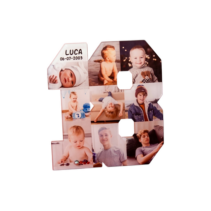 Targa decorativa numero 18 personalizzata FotoGrafica con collage di foto di un bambino e ragazzo su sfondo rosso