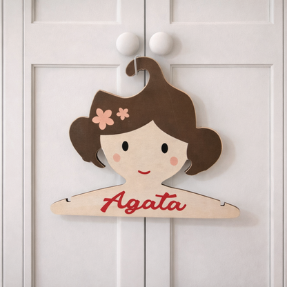 Gruccia personalizzata FotoGrafica in legno a forma di bambina con nome Agata per cameretta