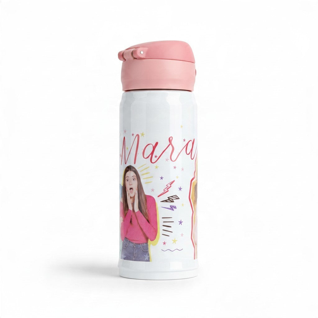 Borraccia FotoGrafica personalizzabile per bambina con stampa fotografica, nome Mara e tappo rosa su sfondo bianco