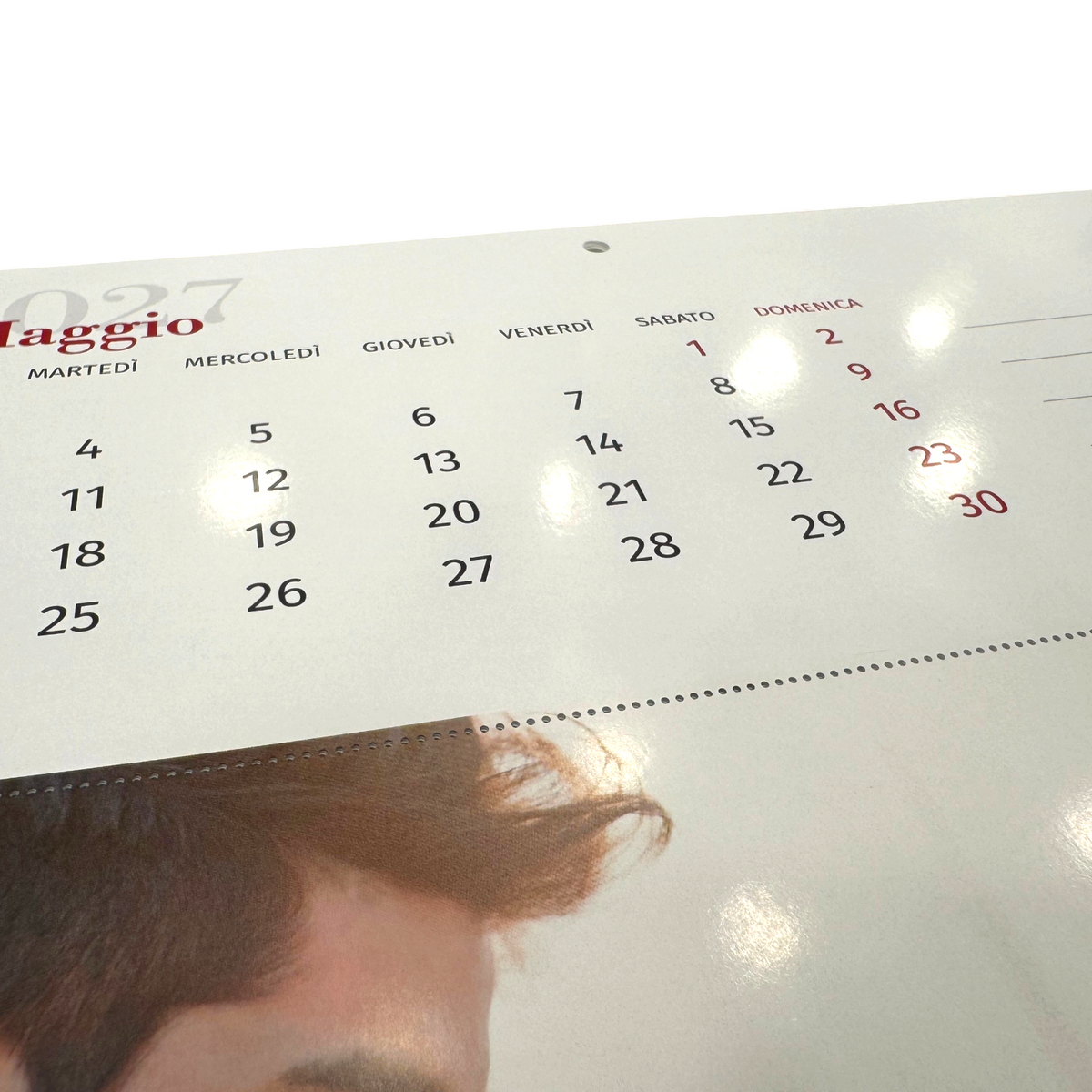 Calendario Fotolibro FotoGrafica con griglia mensile di maggio 2027 e stampa fotografica personalizzata