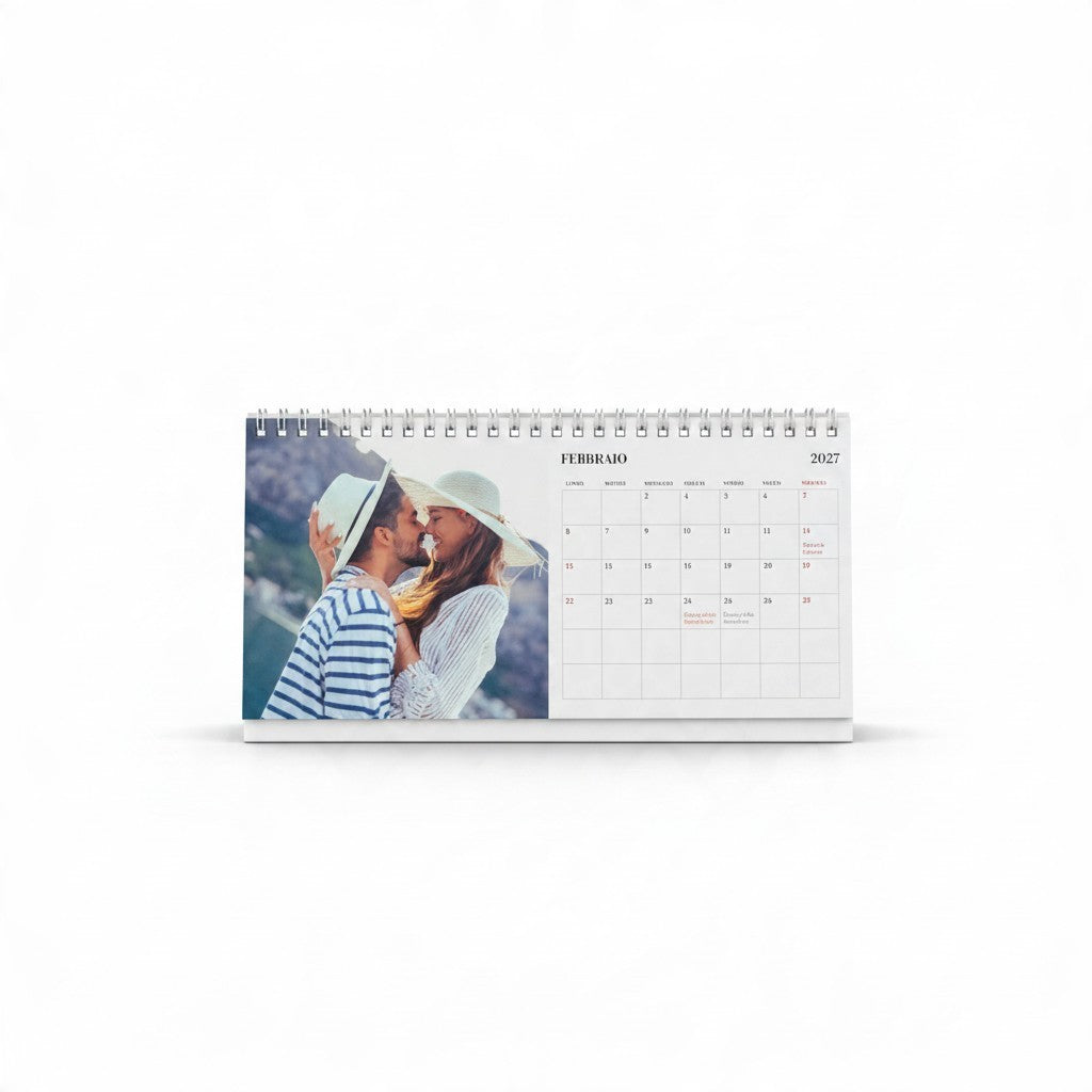 Calendario da tavolo orizzontale FotoGrafica con rilegatura a spirale e foto personalizzata di una coppia