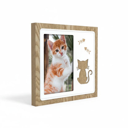 Cornice portafoto FotoGrafica in legno con decorazioni a tema gatto e lische di pesce per foto di animali domestici