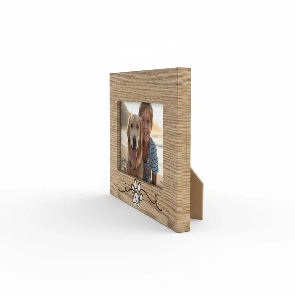 Cornice portafoto FotoGrafica in legno chiaro con decorazione a zampa per foto di animali domestici