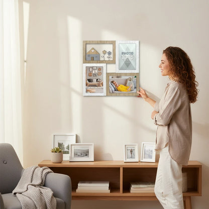 Donna che appende una cornice multifoto FotoGrafica in legno e silver su una parete chiara in un soggiorno moderno