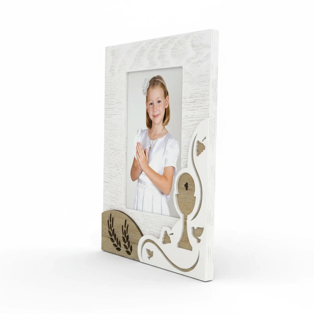 Cornice portafoto FotoGrafica per Prima Comunione in legno bianco con decorazioni a calice e spighe, formato 10x15