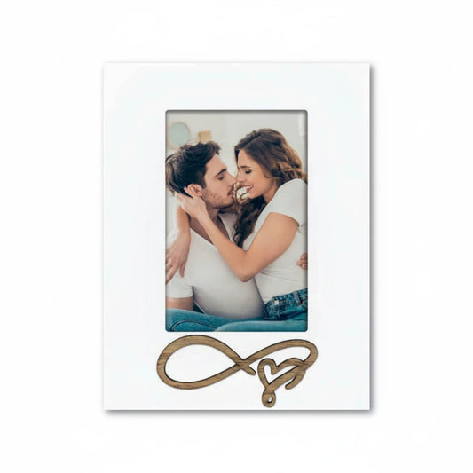 Cornice da tavolo FotoGrafica bianca in legno con decorazione a forma di infinito e cuore per foto romantiche