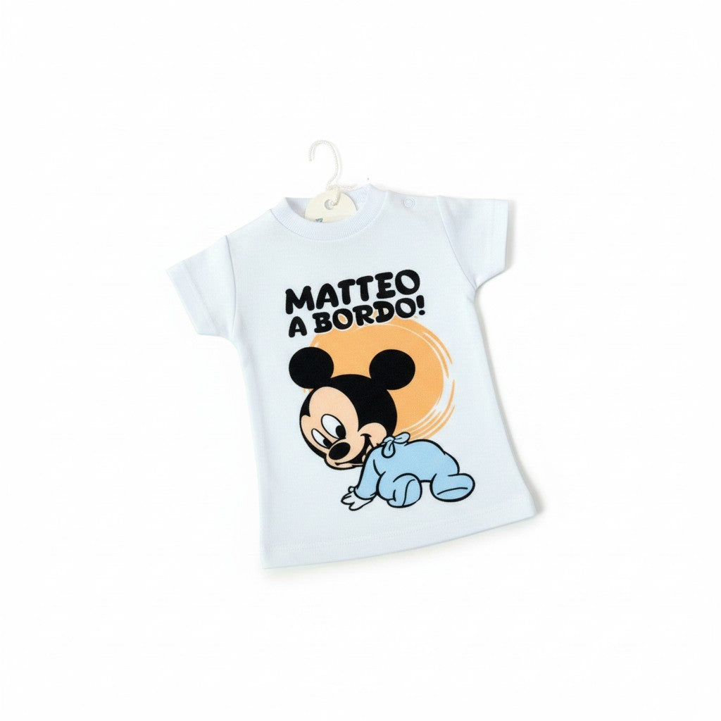 Mini maglietta personalizzabile FotoGrafica bianca con stampa Topolino e scritta Matteo a bordo per auto
