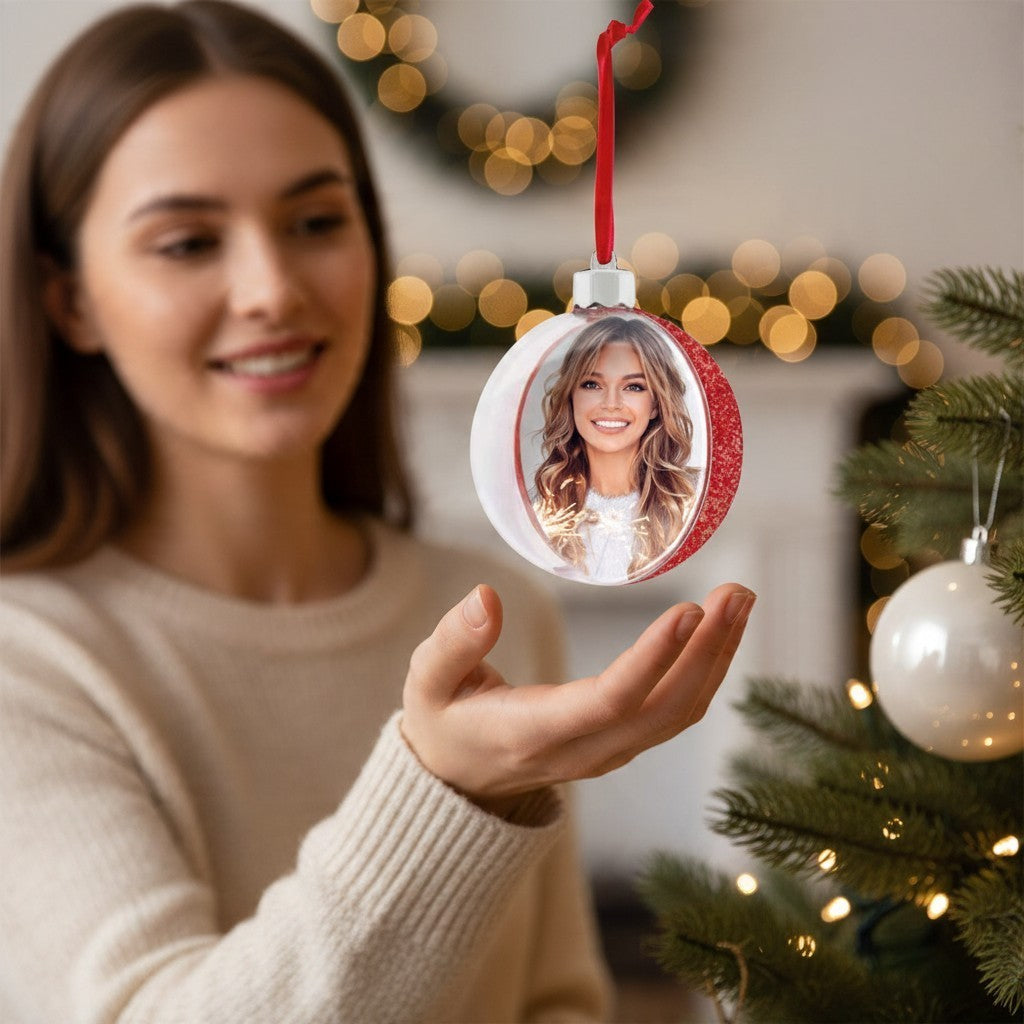 Pallina di Natale FotoGrafica rossa a forma di fiocco di neve con foto personalizzata appesa all'albero di Natale