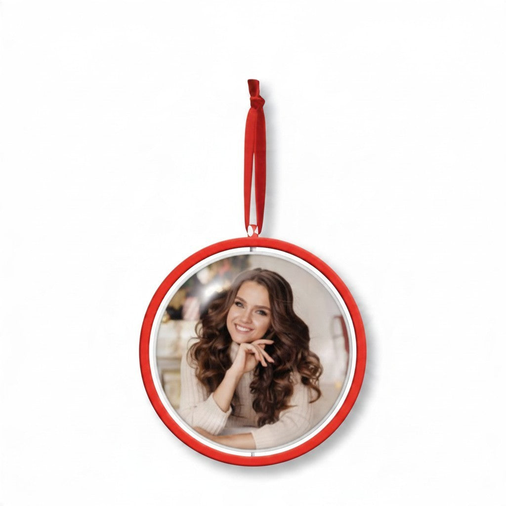 Pallina di Natale FotoGrafica rossa rotonda 10x10 cm con foto personalizzata e nastro rosso per albero di Natale