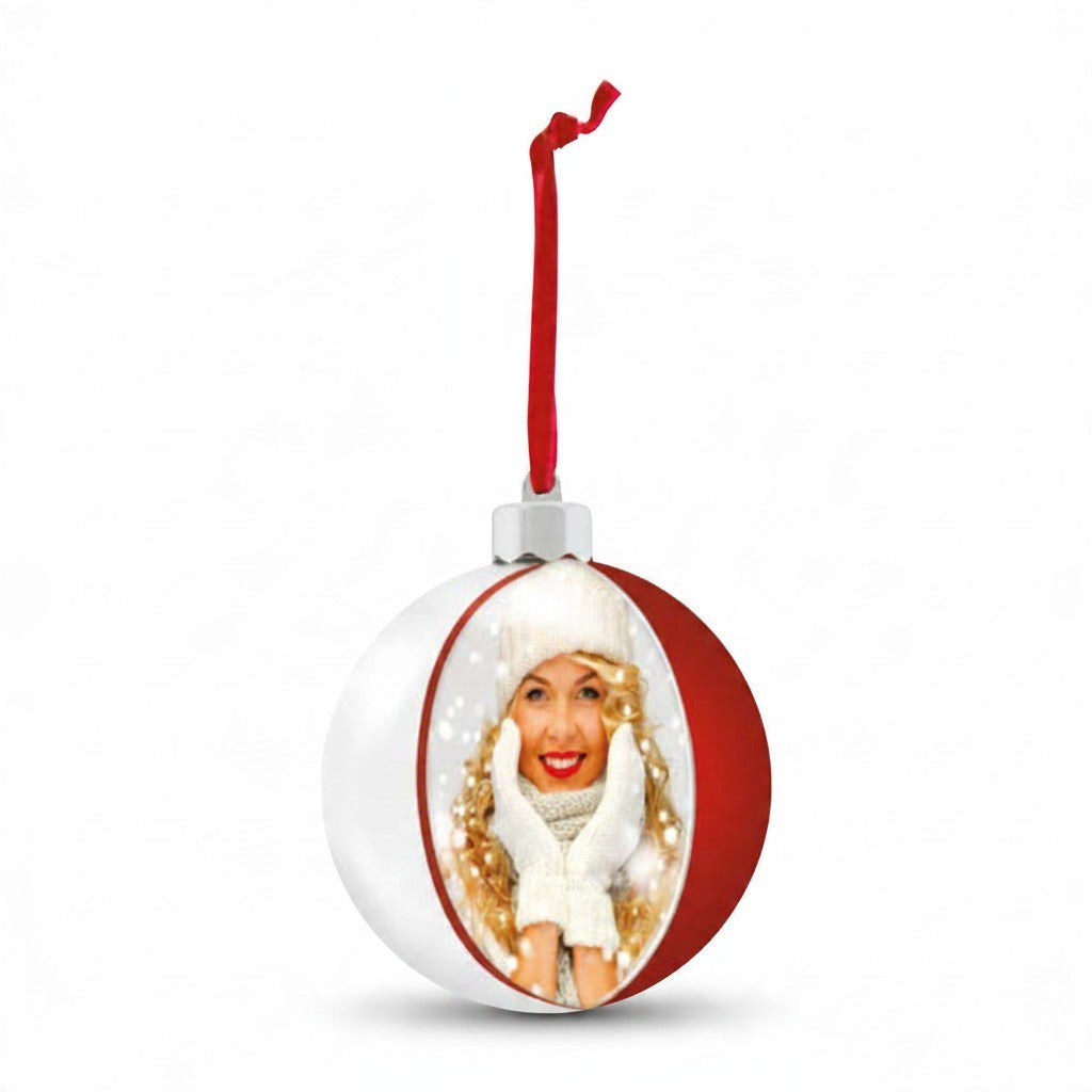 Pallina di Natale FotoGrafica rossa in raso 10x10 cm con foto personalizzata e nastro rosso per albero