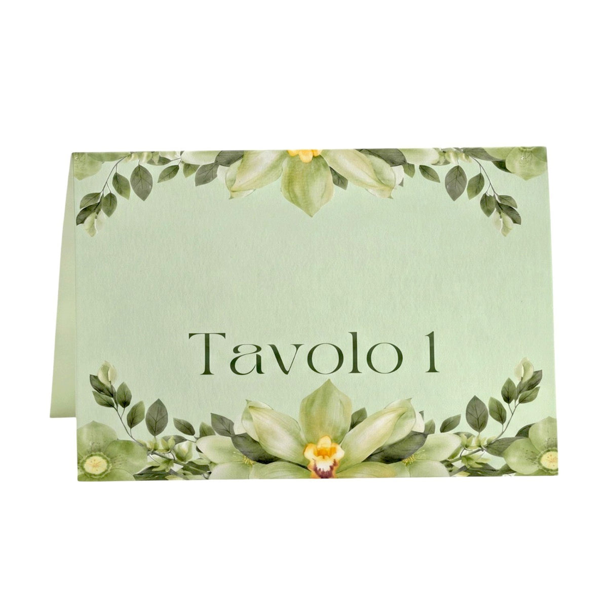 Segnatavolo FotoGrafica con decorazione floreale verde e orchidee, perfetto per un matrimonio elegante.